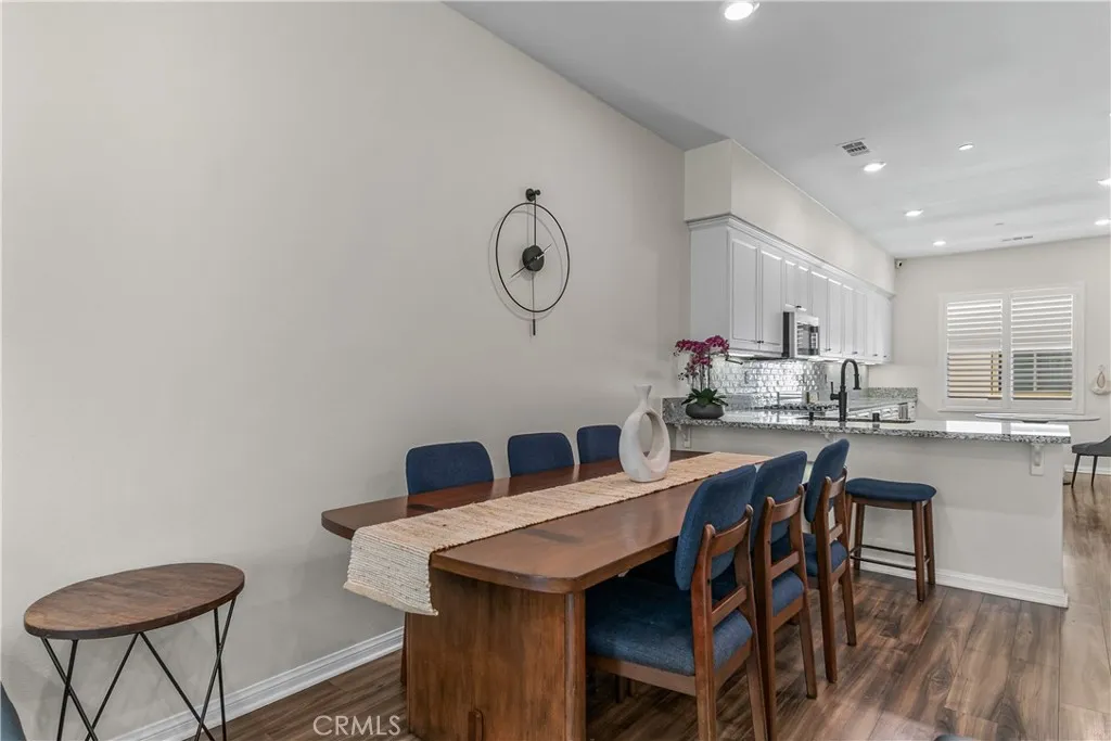 135 Neptune, Irvine, CA, 92618