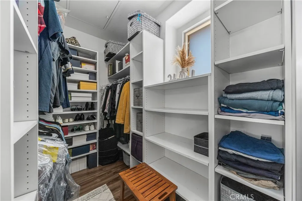 135 Neptune, Irvine, CA, 92618