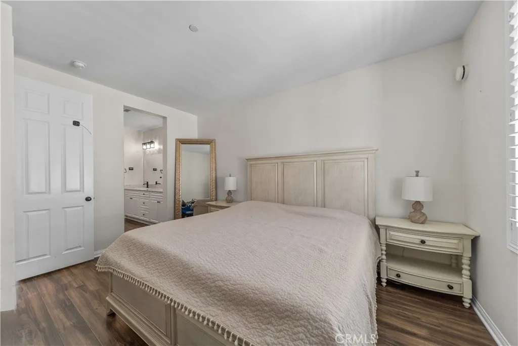 135 Neptune, Irvine, CA, 92618