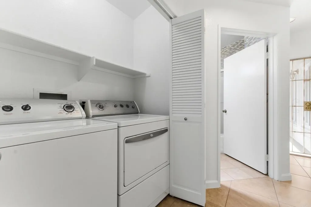 https://cdn.realtyfeed.com/cdn/127/306704127/26d84bf8d3ce3bc57898c55e202193af.webp
