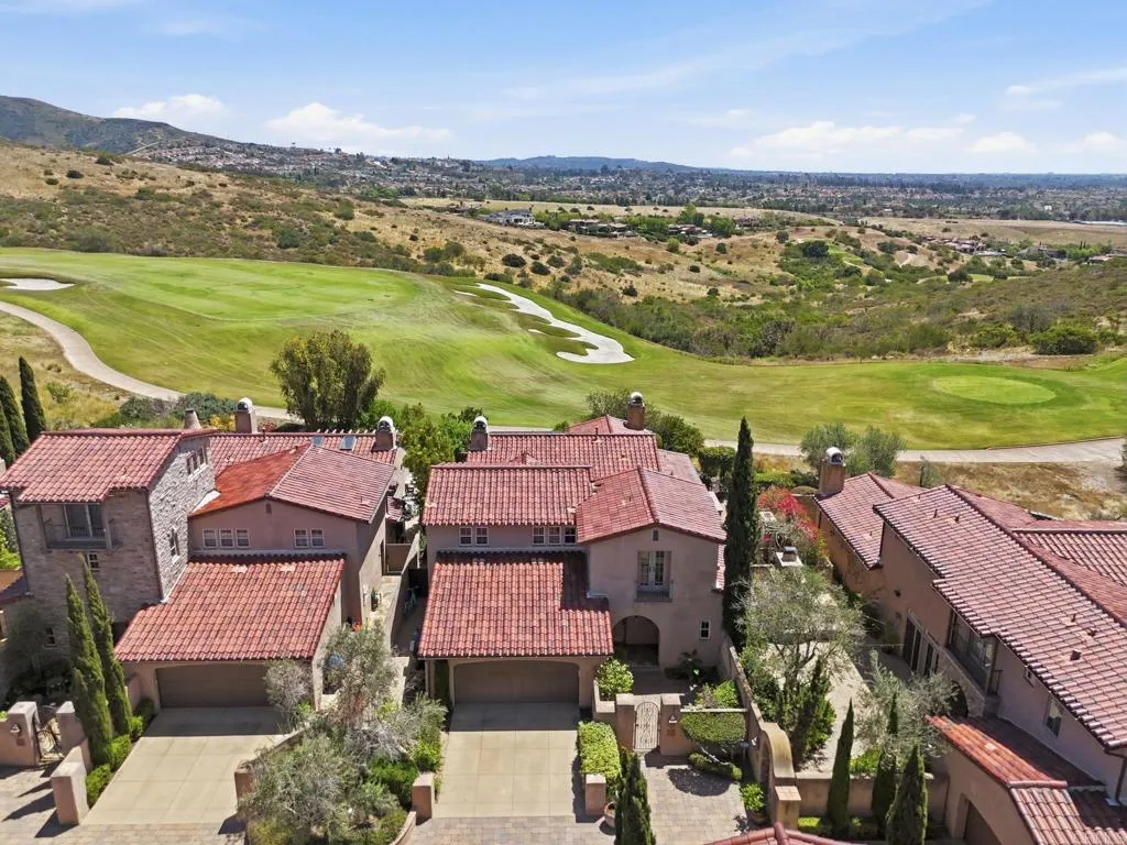 https://cdn.realtyfeed.com/cdn/127/306704130/3daa5223721176b0dd809072fe066a06.webp