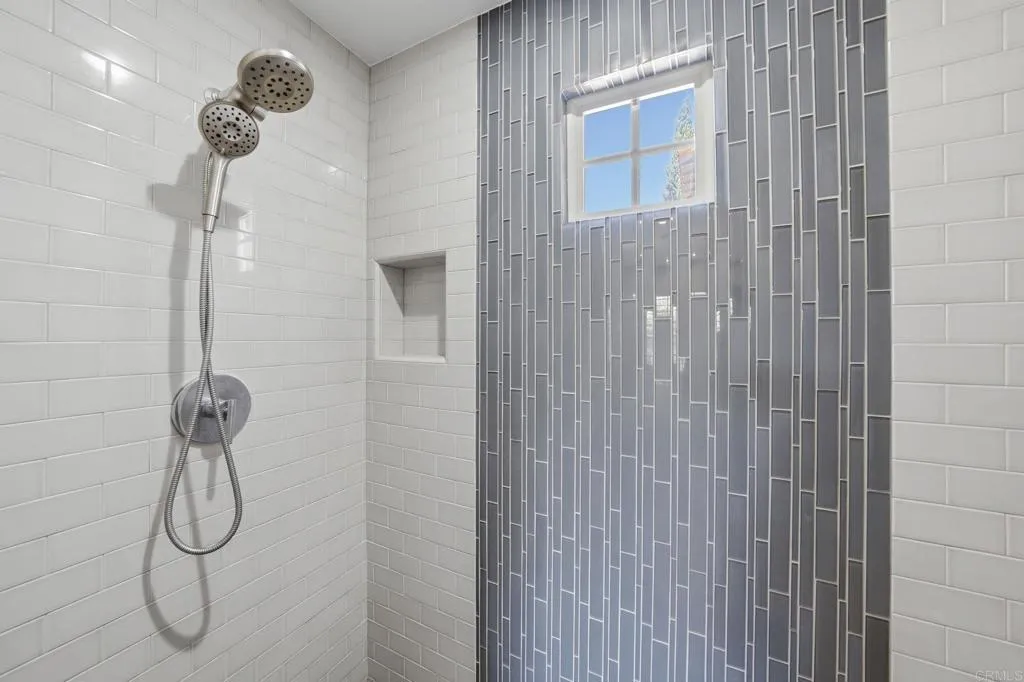 https://cdn.realtyfeed.com/cdn/127/306704130/9b6c187684d63463cd1baf4528042aeb.webp