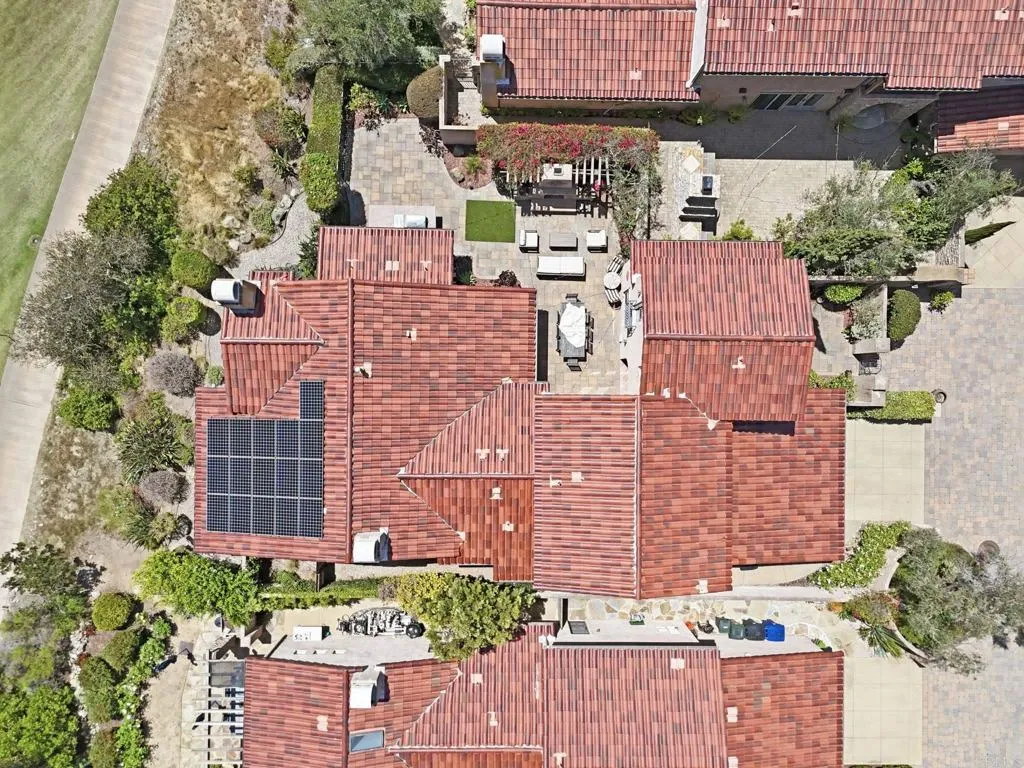 https://cdn.realtyfeed.com/cdn/127/306704130/cd15ff50a5ee2fbc56c852447eac043e.webp