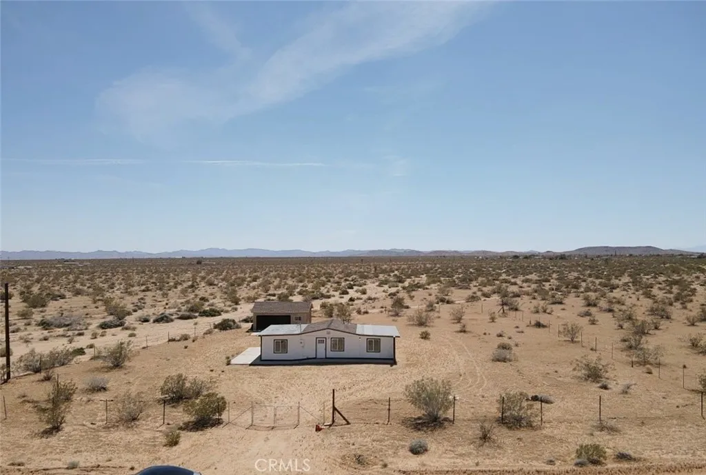 60033 Sespe, Landers, CA, 92285