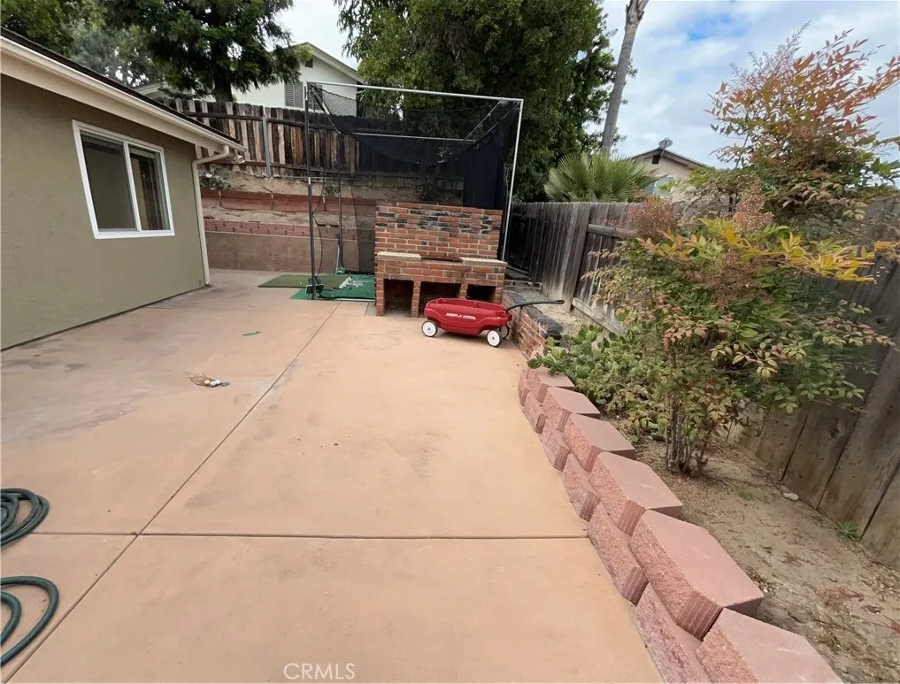 https://cdn.realtyfeed.com/cdn/127/306704132/a2bb29a0ed983549003b8ddea950d0b9.webp