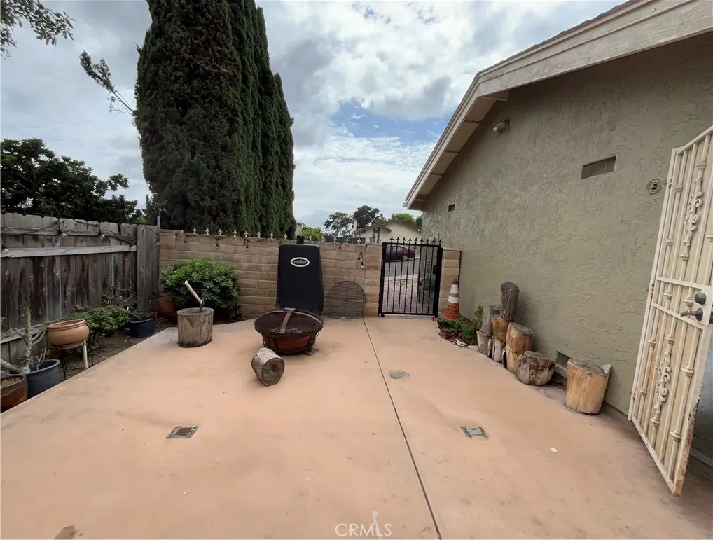 https://cdn.realtyfeed.com/cdn/127/306704132/c01f0b620fe4fb2f79140a3b39a619d5.webp