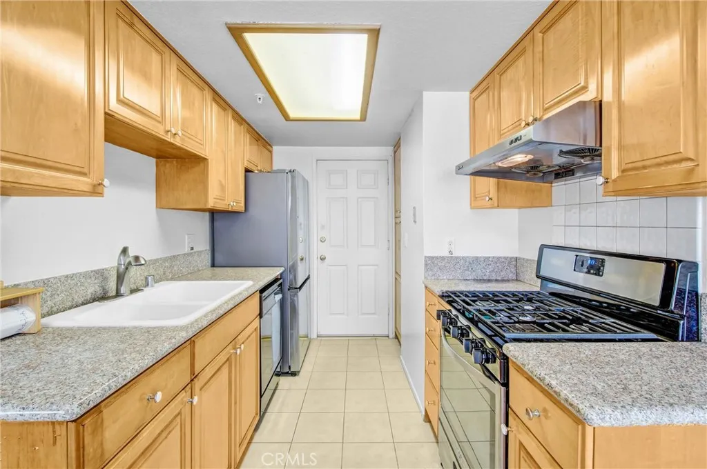 832 Commonwealth Avenue, Alhambra, CA, 91801