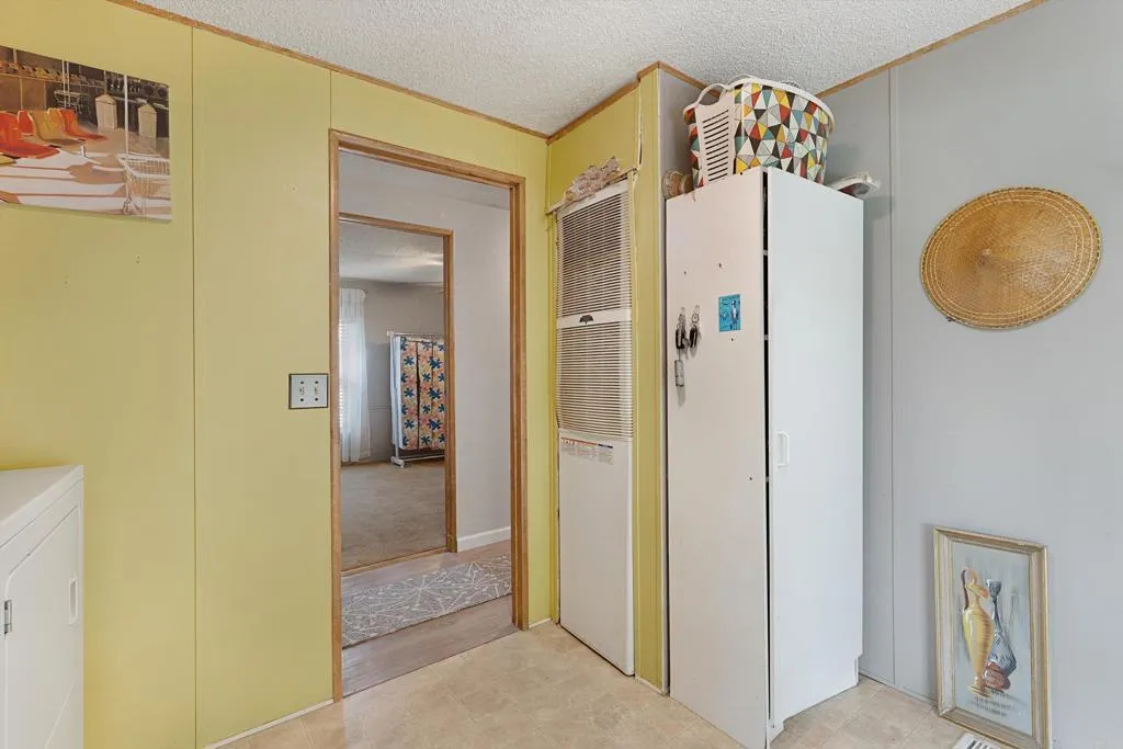 https://cdn.realtyfeed.com/cdn/127/306704151/a11f92082c7351d337d3b56be26c9368.webp