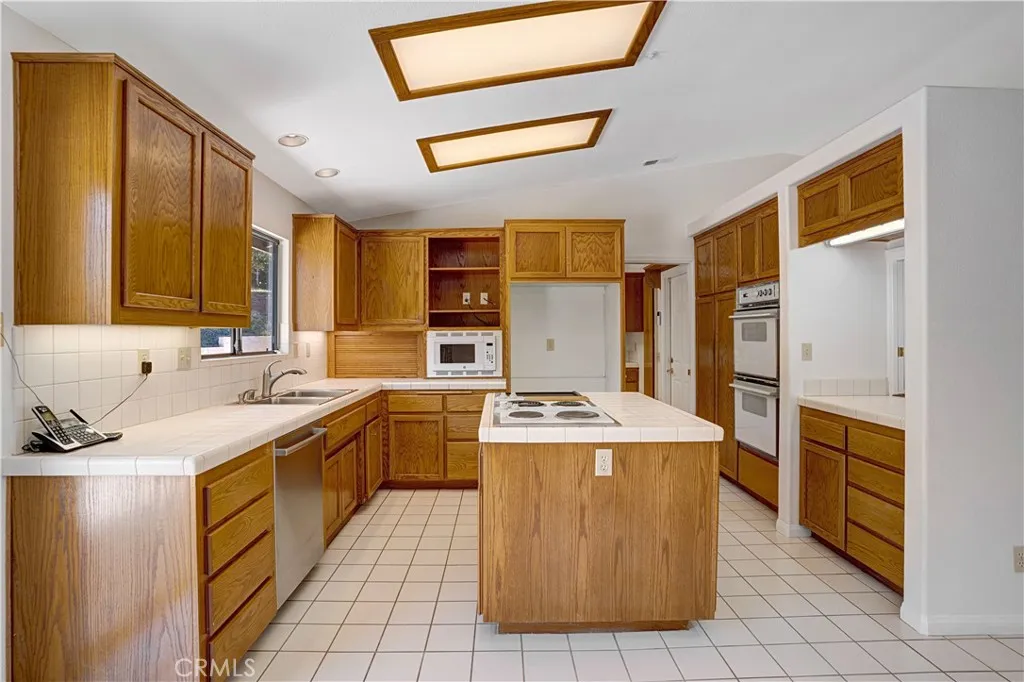 Photo #28: SW26082181 Listing: Photo #28