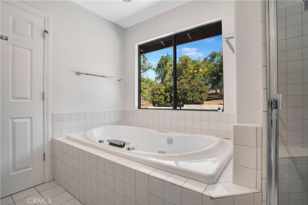 Photo #21: SW26082181 Listing: Photo #21