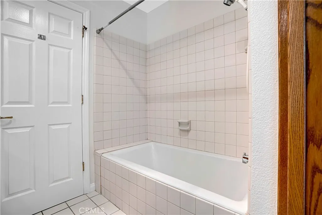 Photo #13: SW26082181 Listing: Photo #13