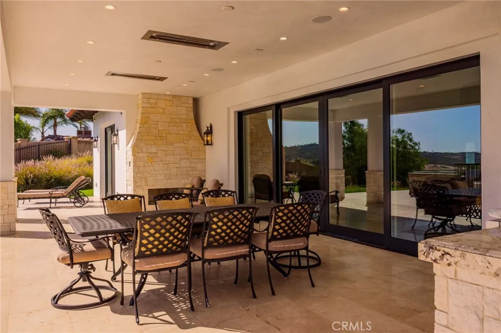 https://cdn.realtyfeed.com/cdn/127/306704219/0523acd2c3433873706d2d87991633e9.webp