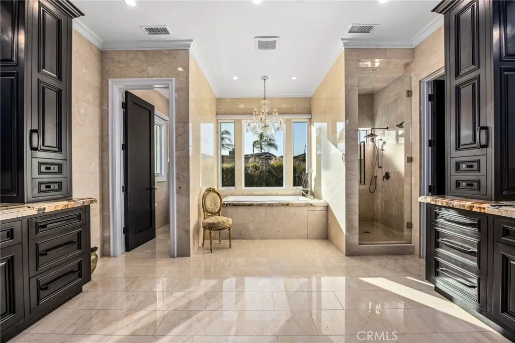 https://cdn.realtyfeed.com/cdn/127/306704219/05f20e3ddd7ae63b39ad0673d48e875d.webp