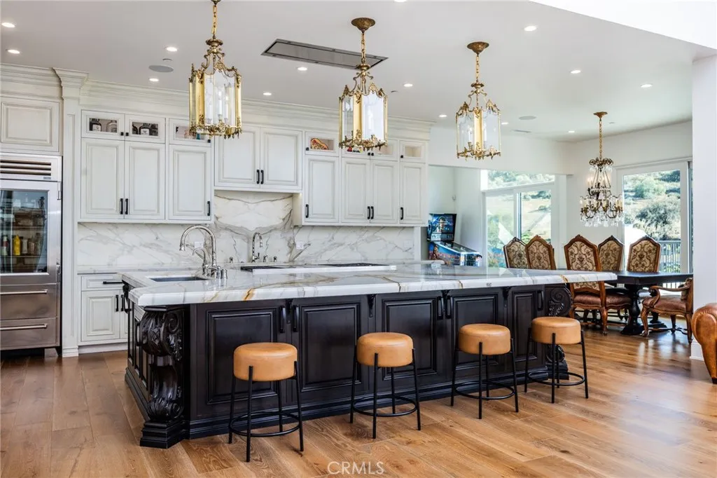 https://cdn.realtyfeed.com/cdn/127/306704219/3d4e298b6d35730057dc417be6aa0c5f.webp