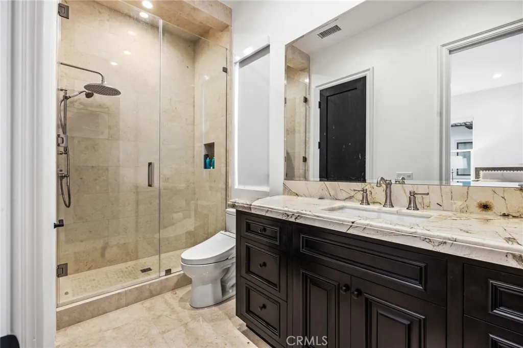https://cdn.realtyfeed.com/cdn/127/306704219/449800514b3aaf2fd04eb6c4ce63d13c.webp