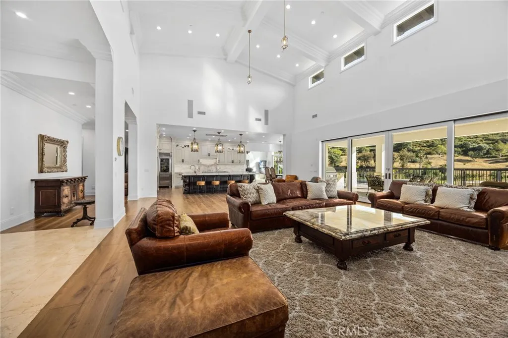 https://cdn.realtyfeed.com/cdn/127/306704219/4b3eb9708d6b265fa0b78703f4bf6c6d.webp