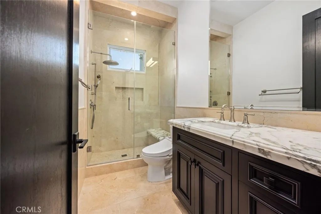 https://cdn.realtyfeed.com/cdn/127/306704219/5f9545a207c965ea58a64fa834472eb5.webp