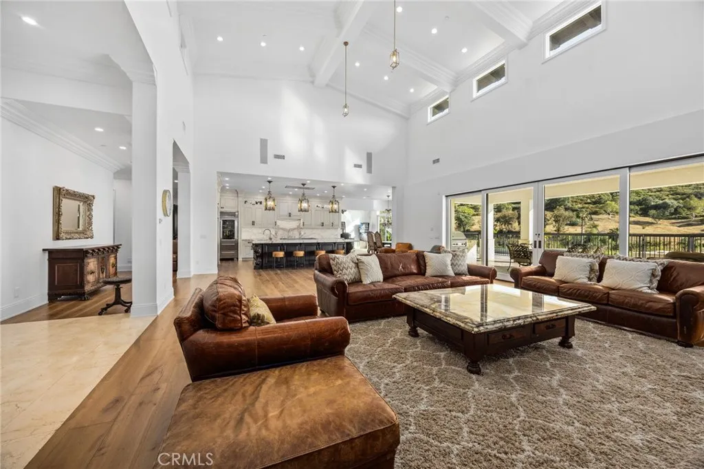 https://cdn.realtyfeed.com/cdn/127/306704219/73cf32698b117c51b39e725513b97936.webp