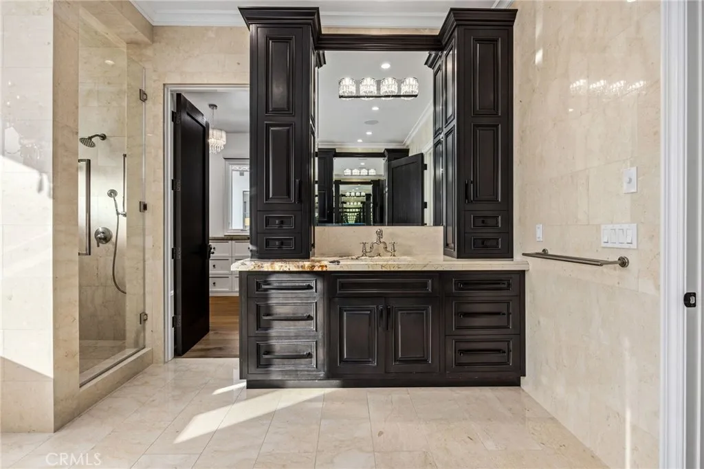 https://cdn.realtyfeed.com/cdn/127/306704219/790f8bc2f035f712247875b68f61adc1.webp