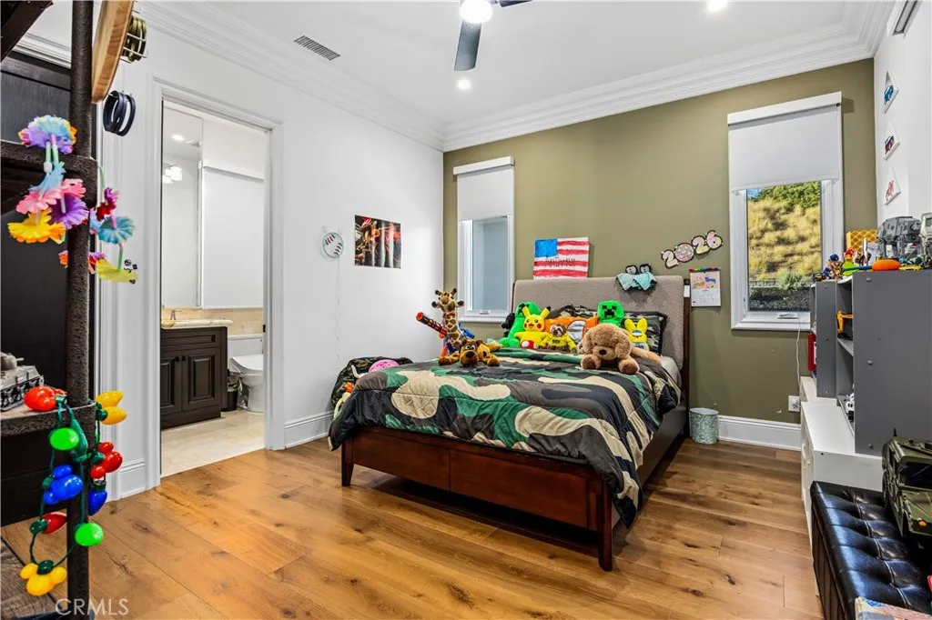 https://cdn.realtyfeed.com/cdn/127/306704219/7c276e2c43e4db3dade2910a82e49458.webp