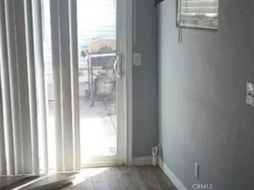 313 West Olive, Corona, CA, 92882