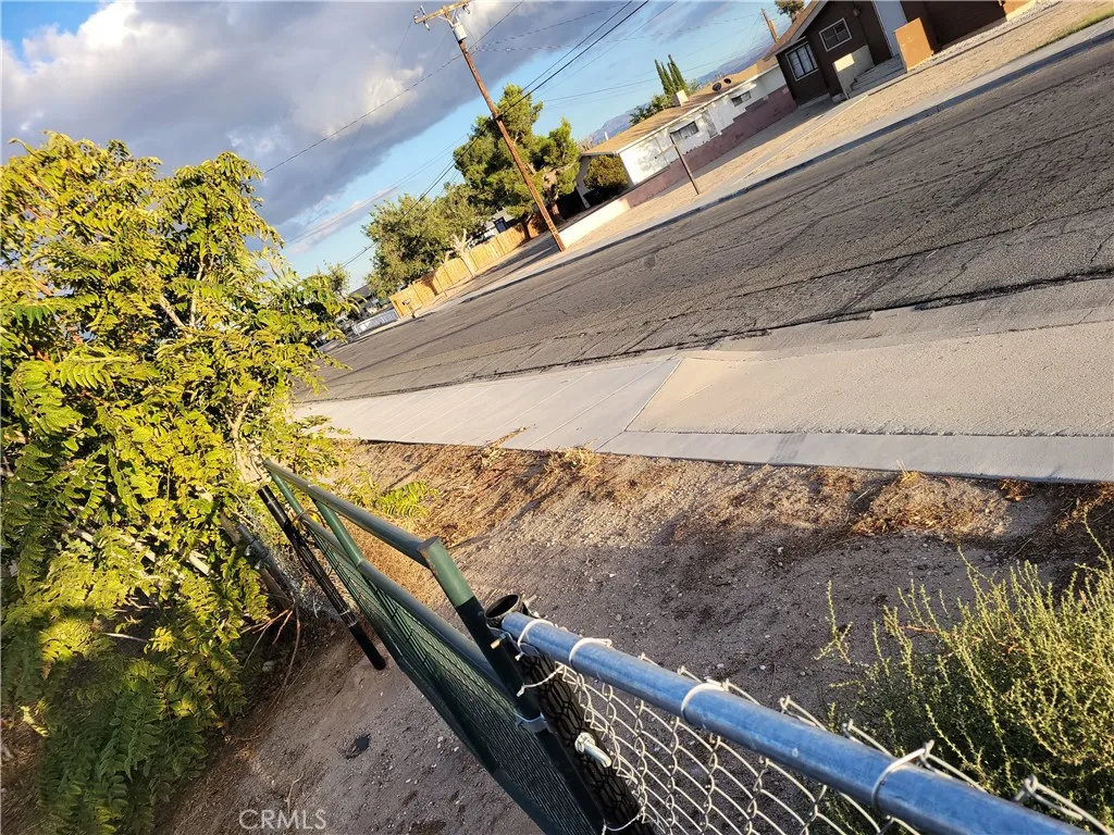 16138 Lorene, Victorville, CA, 92395