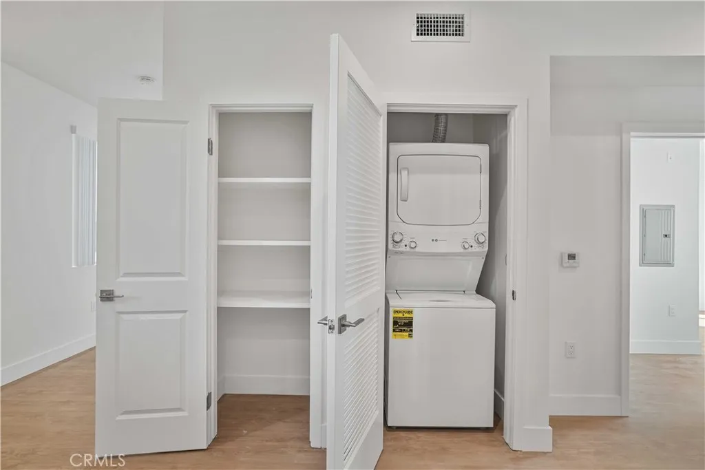 8750 Sepulveda Boulevard UNIT 406, North Hills, CA, 91343