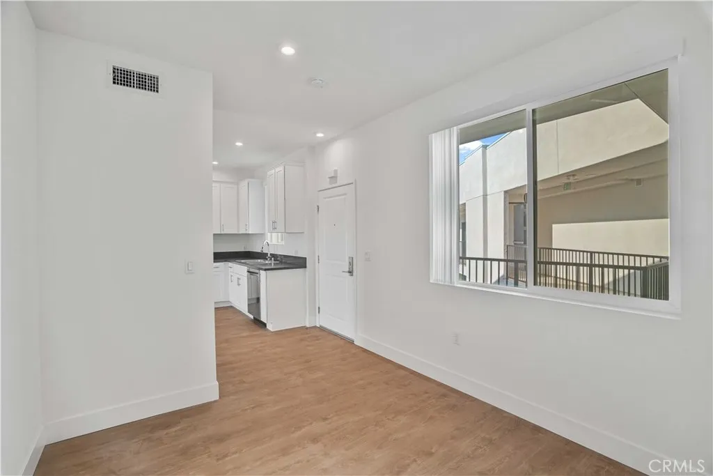 8750 Sepulveda Boulevard UNIT 406, North Hills, CA, 91343