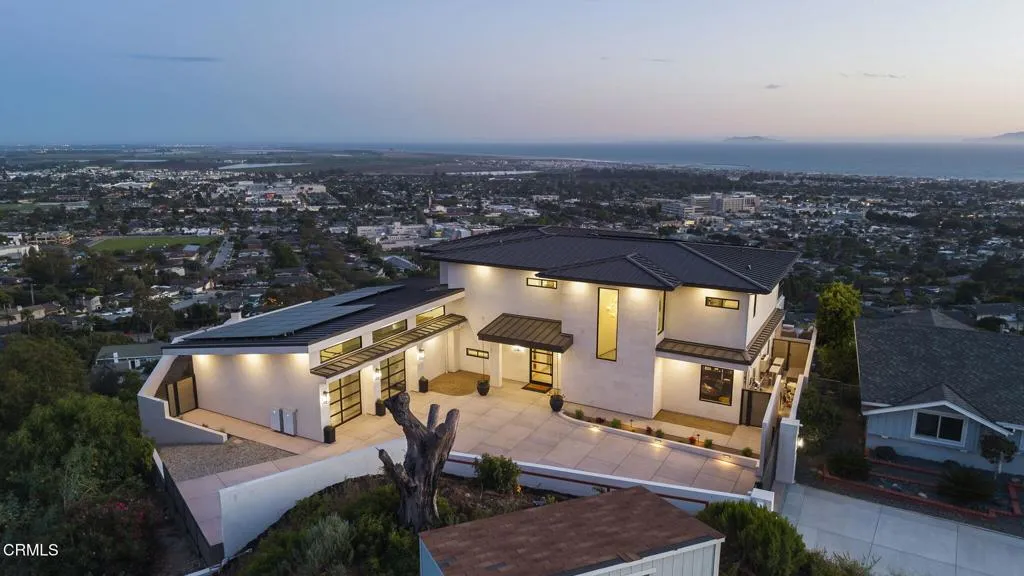 8451 Hidden Cove Way, San Diego, CA, 92127