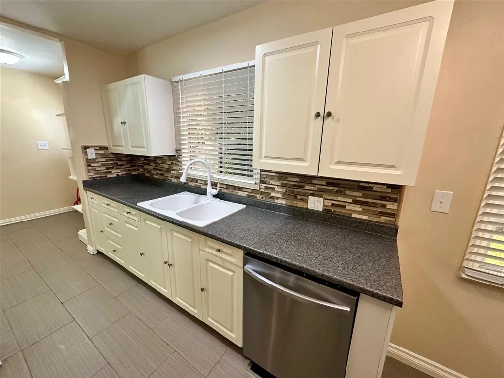 1375 Sunflower Avenue, Covina, CA, 91724