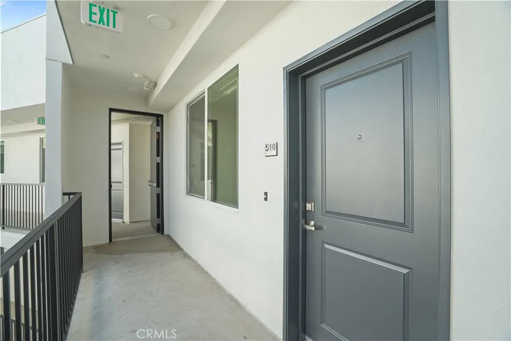 8412 Burnet Avenue, North Hills, CA, 91343