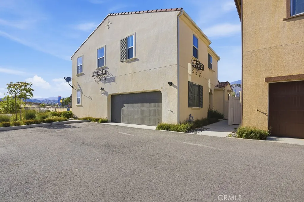 Santa Paula, CA 93060