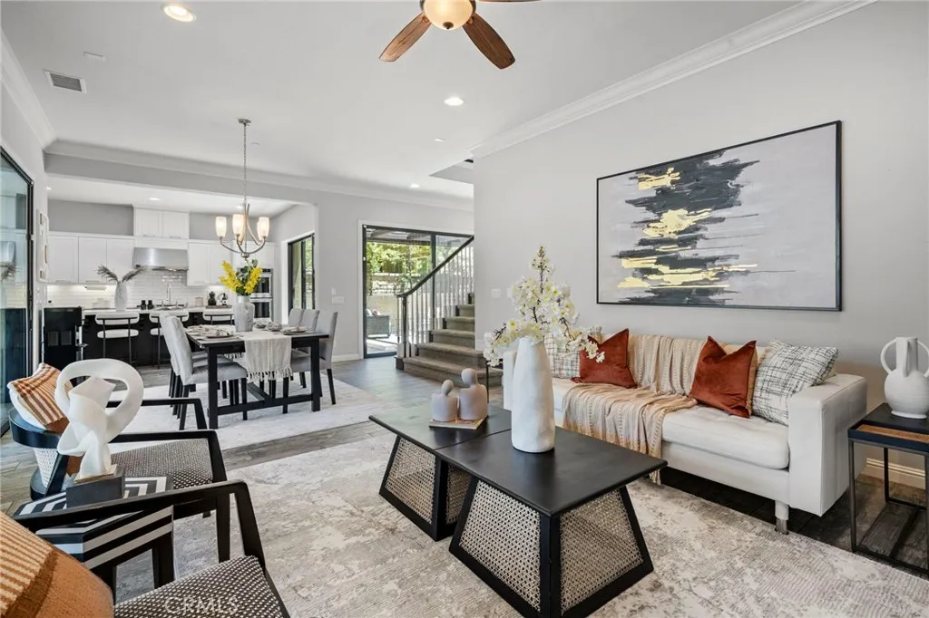 18 Goldenrod, Lake Forest, CA, 92630