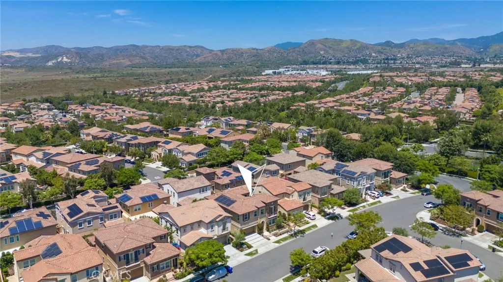 18 Goldenrod, Lake Forest, CA, 92630