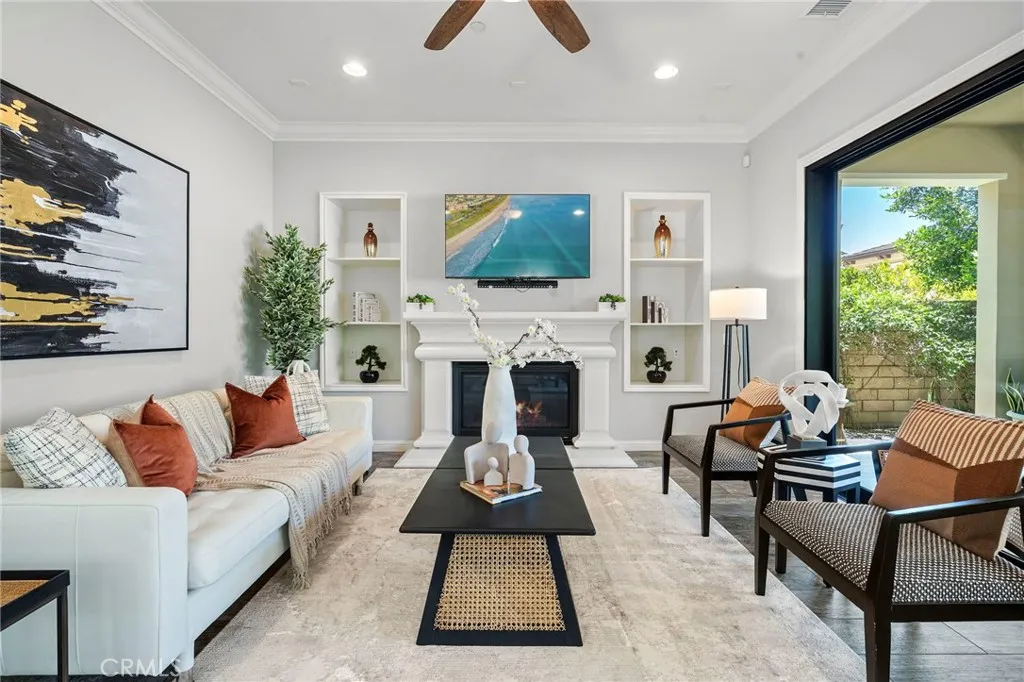 18 Goldenrod, Lake Forest, CA, 92630
