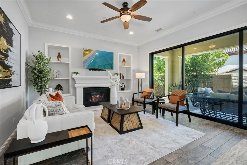 18 Goldenrod, Lake Forest, CA, 92630