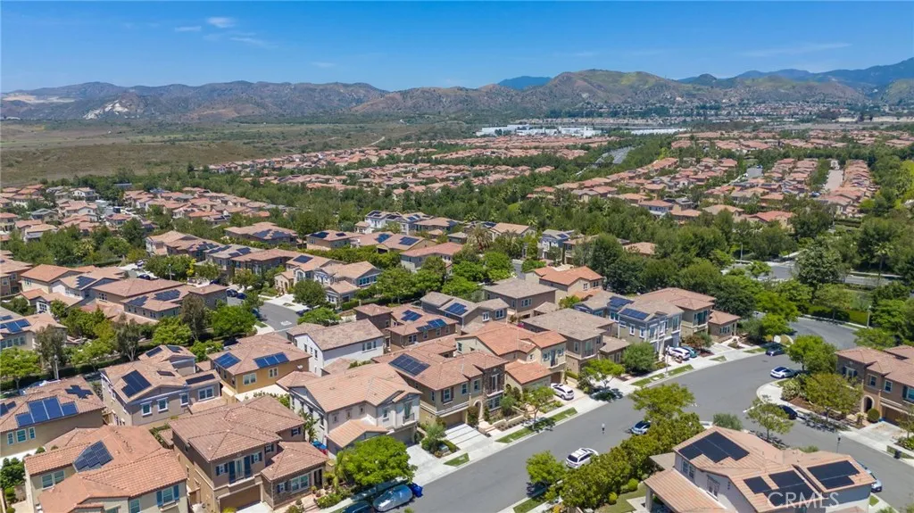 18 Goldenrod, Lake Forest, CA, 92630