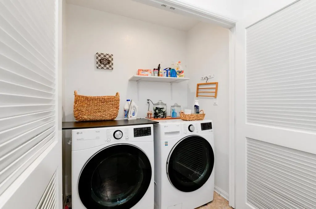 https://cdn.realtyfeed.com/cdn/127/306704370/41f6b22dfd9ff152c4a13dad35c8292c.webp