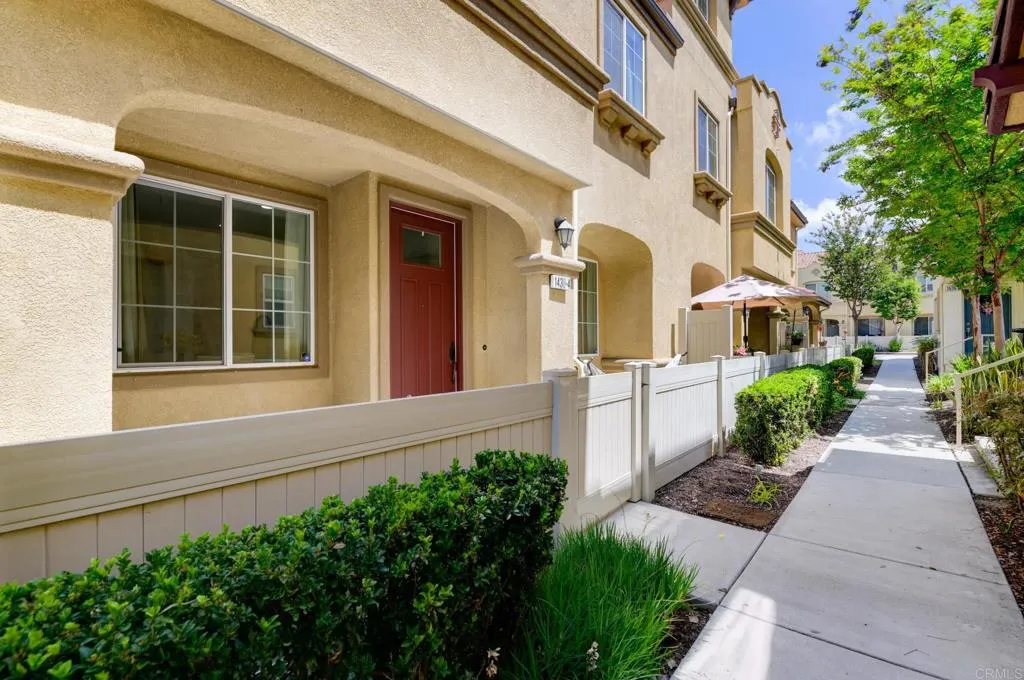 https://cdn.realtyfeed.com/cdn/127/306704370/f88148b8b745977597a98687f9baad33.webp