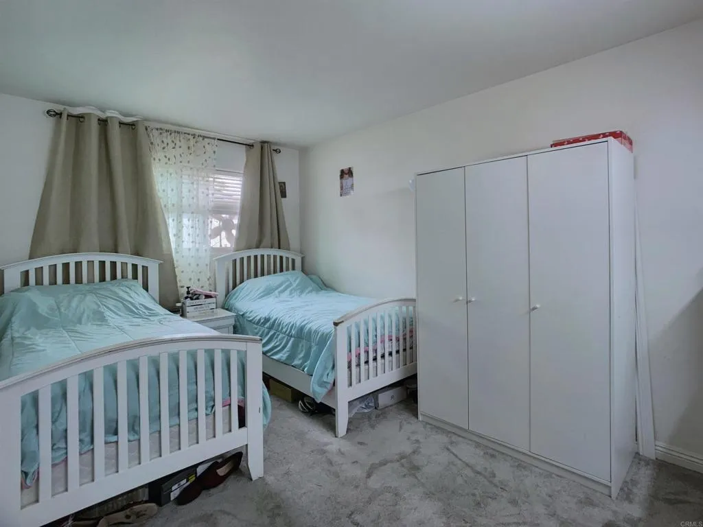 https://cdn.realtyfeed.com/cdn/127/306704372/11bd23acda570bf606d5a9969624fa28.webp