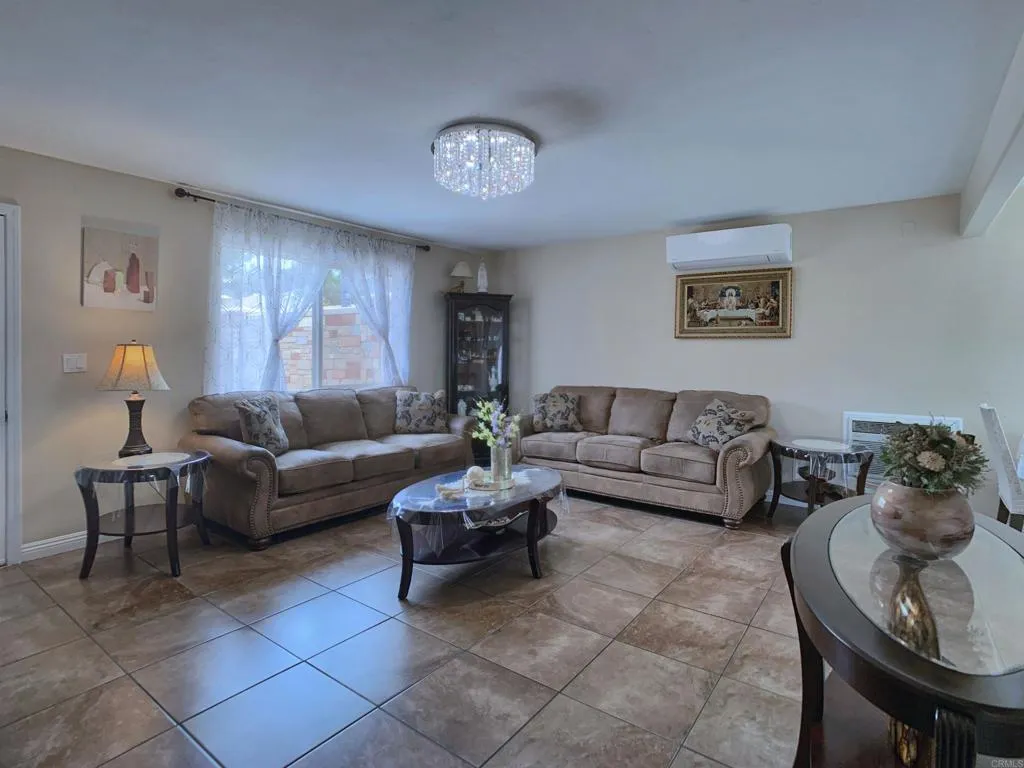 https://cdn.realtyfeed.com/cdn/127/306704372/e7b737a46e71f0fc647a51562c747a69.webp