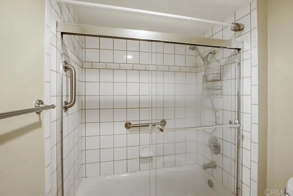 Photo #19: PTP2603173 Listing: Photo #19