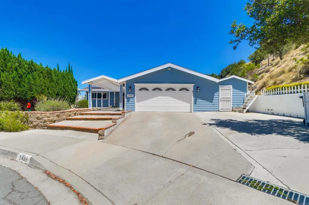 https://cdn.realtyfeed.com/cdn/127/306704448/a9b71655b8bfe097c35bff8b110c933f.webp