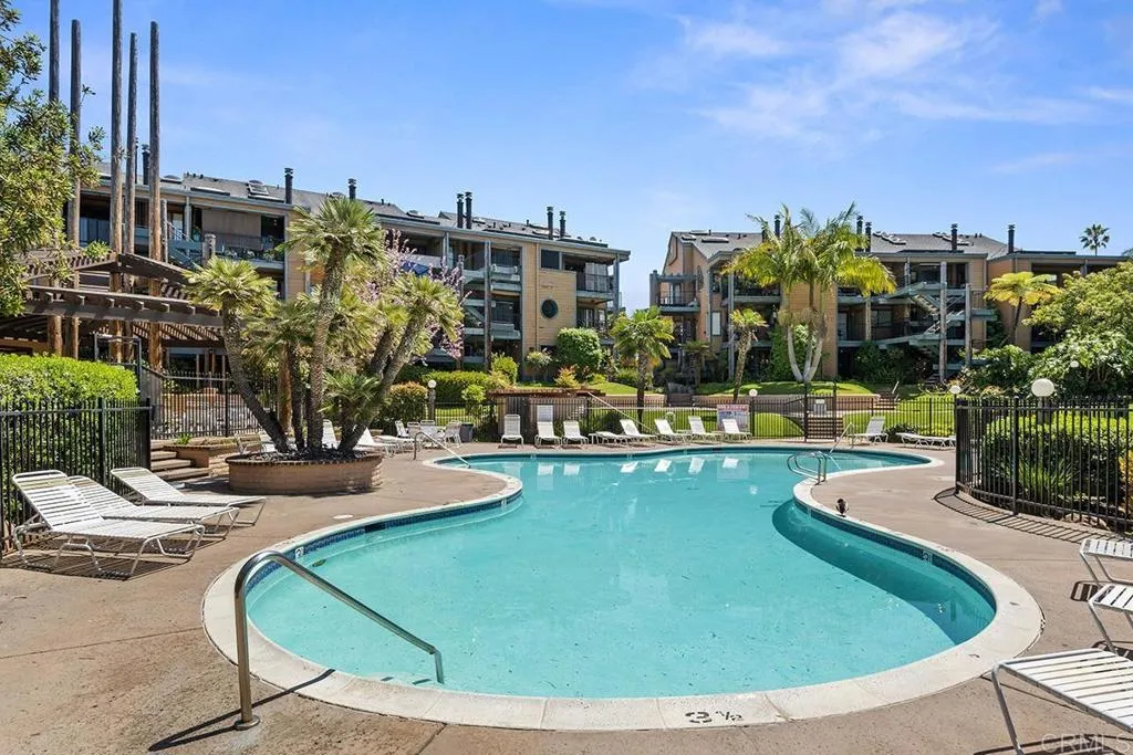 https://cdn.realtyfeed.com/cdn/127/306704492/31bf79b7c153475153de038252ef272e.webp