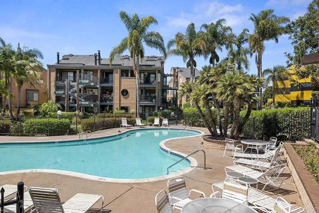 https://cdn.realtyfeed.com/cdn/127/306704492/4b423dd8ac4e9dee693ecdb401a0989c.webp