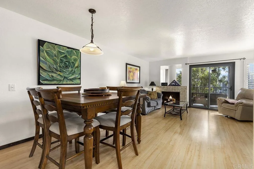 https://cdn.realtyfeed.com/cdn/127/306704492/93be54b0222059f70d5ad7e13f89d8ed.webp