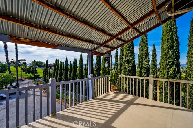https://cdn.realtyfeed.com/cdn/127/306704494/0f57dea471403e42a3ea255fef3b5801.webp