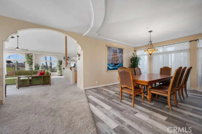 https://cdn.realtyfeed.com/cdn/127/306704494/3317e3e3fad115f1f0b3a0f8ba3ed61c.webp