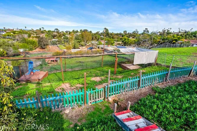 https://cdn.realtyfeed.com/cdn/127/306704494/3d8a099a4c790d819c8aec8acc999b08.webp