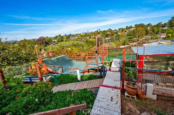 https://cdn.realtyfeed.com/cdn/127/306704494/4645bcb731121e20f86f8a38e6ea97f3.webp